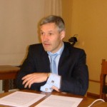 Komisjoni esimees Erki Nool juhatas küsimuste-vastuste vooru