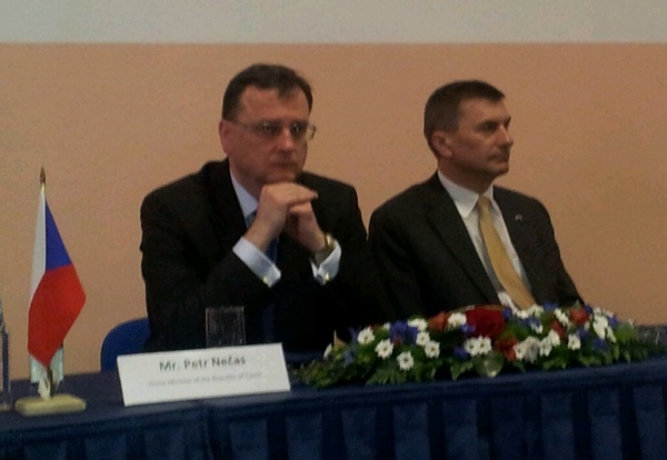 Tśehhi peaminister Petr Nećas ja Eesti peaminister Andrus Ansip äriseminari avamisel