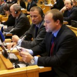 Arto kõneleb eesti keeles meie digiarengust ning ma kuulan ingliskeelset tõlget. Foto: K.Sõber
