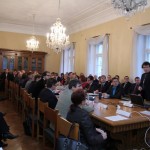 Kõneleb Vahur Tõnissoo, huvi oli nii suur, et ruumis ei olnud ühtegi vaba kohta