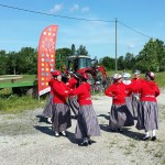 Esimene peatus Tõdval, Kajamaa Tegijate juures